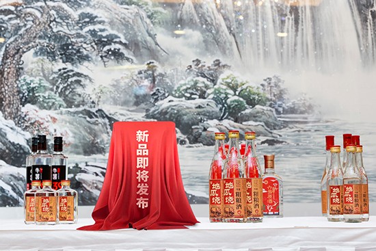 明星夫妻共同代言品牌，牛薯地瓜烧靠何打动影视圈这对恩爱夫妻共同代言？
