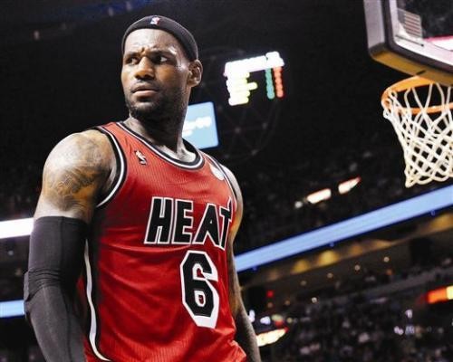 NBA史上七大出道即巅峰，一巅十几年代表，詹皇仅排第七！