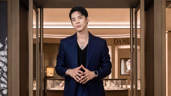 林柏宏喊话赶快有对象。（图／DAMIANI提供）