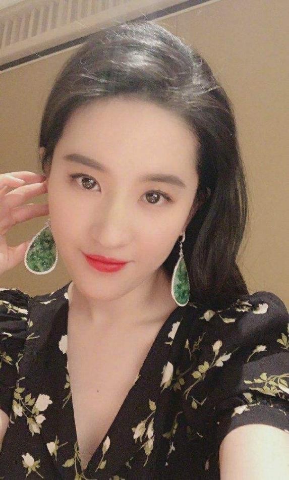 女明星人气排行榜（女明星数据量曝光）