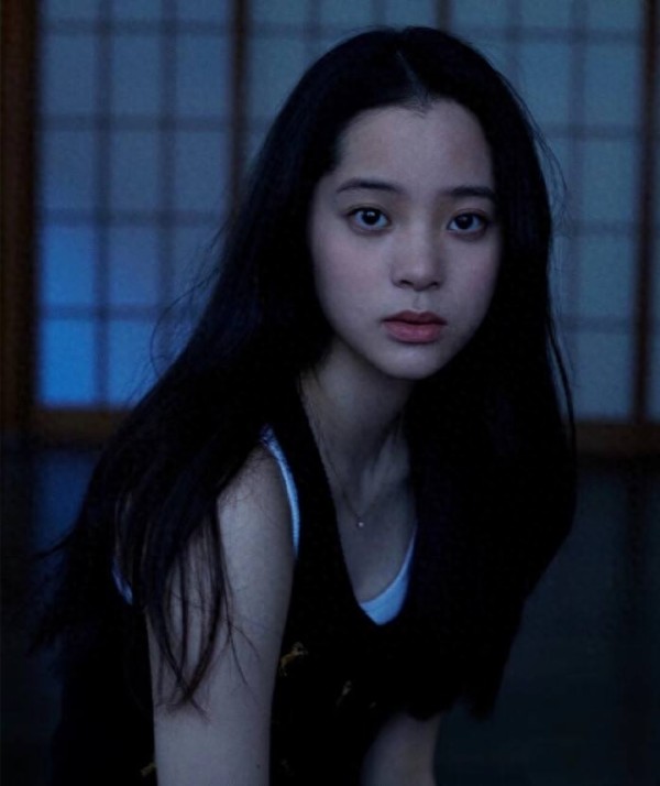 欧阳娜娜：吃着可爱长大的萌妹子， 有才有艺又有颜