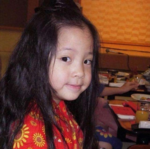 欧阳娜娜：吃着可爱长大的萌妹子， 有才有艺又有颜