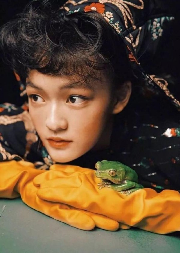 文淇自黑出新高度,放素颜照反问自己为什么不是好看的小姐姐?