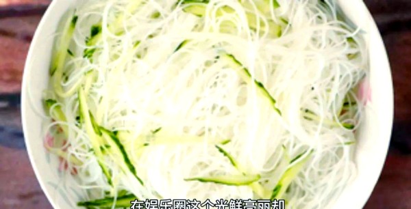 娱乐圈道德审视：从“知三当三”风波看行业问题