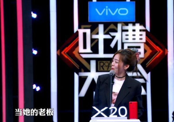陶晶莹:从乐坛前辈变成了张靓颖的员工!合照中透着心酸和不甘!