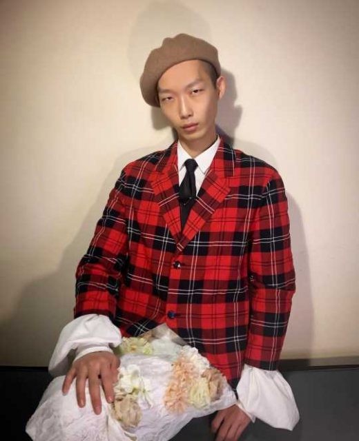 三位男模特兒以不同態度剖白他們如何擔起模特兒外的角色，以至<a target=