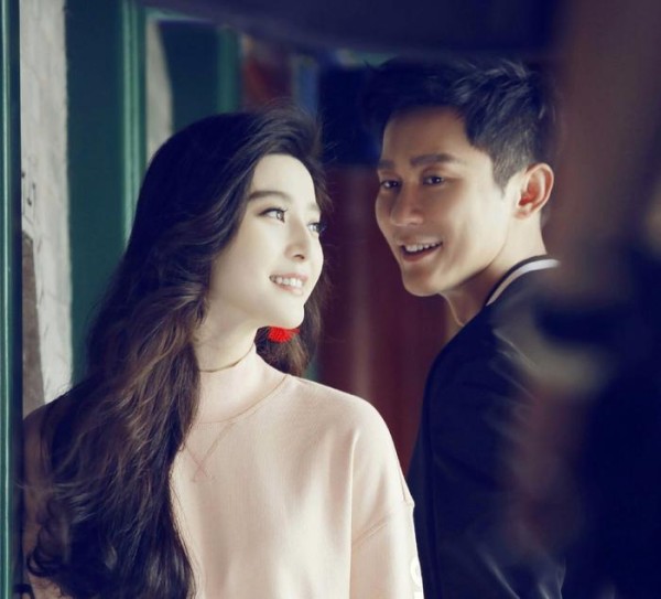 TFboys超越韩红成慈善第一名，娱乐圈这几对夫妻最爱做慈善