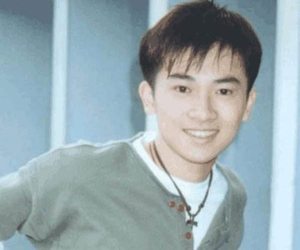 苏有朋个人资料简介 从小家庭条件优越