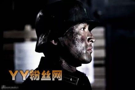 胡歌经纪人巨本张微博炒作胡歌江疏影恋情致友情决裂