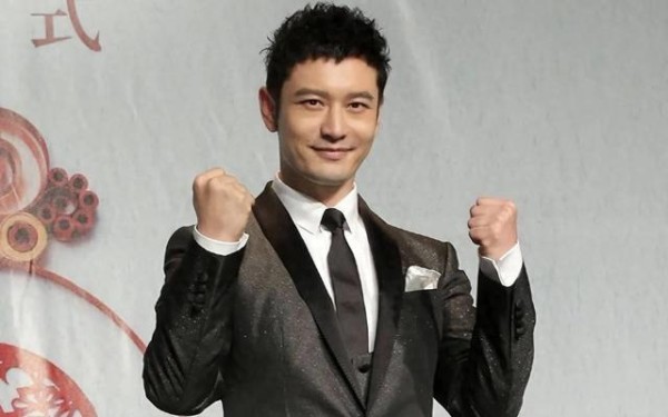 娱乐圈豪赌传闻背后：周杰伦黄晓明疑云，谣言如何扰乱明星形象？