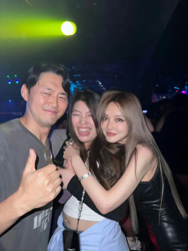 罗志祥前女友周扬青，说她不是明星是网红，现身夜店热舞引热议。