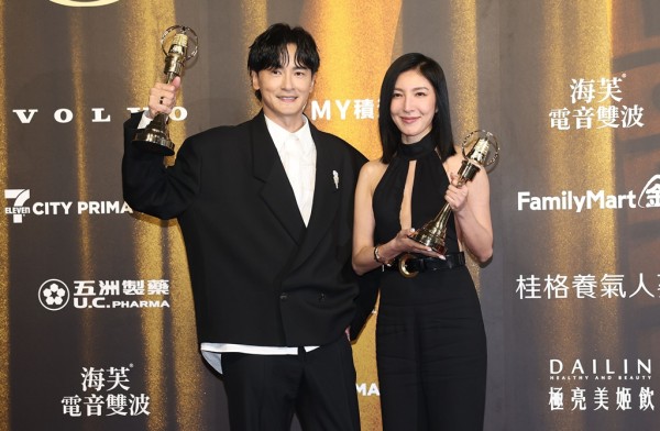 郑元畅、杨谨华获得戏剧节目男、女配角奖。（图／陈俊吉、罗永铭、杜宜谙摄）