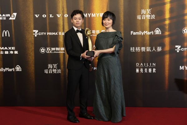 《八尺门的辩护人》获得最具人气戏剧节目奖、戏剧类节目创新奖。（图／陈俊吉、罗永铭、杜宜谙摄）