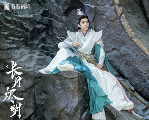 知名男星曝“丑闻”？女粉丝愿为他抛夫弃子……