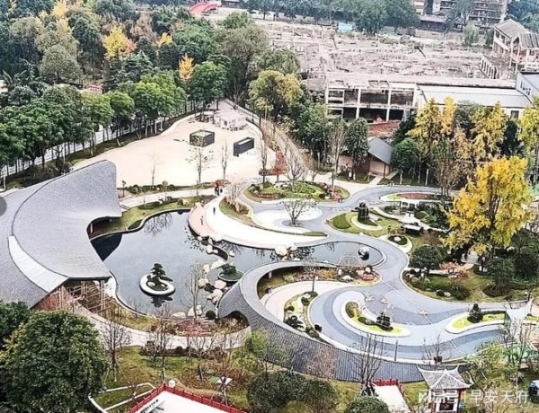 企业请流量明星代言需慎重  德不配位给受众不良示范