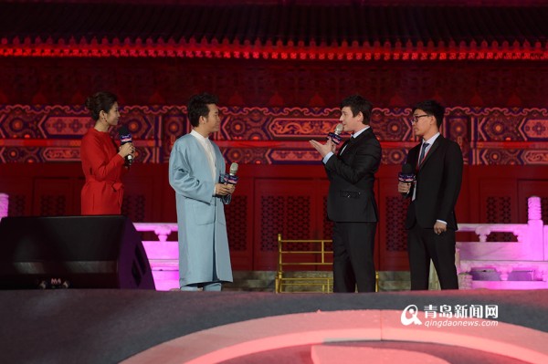 东方影都吉祥物发布 维塔斯李玉刚飙歌