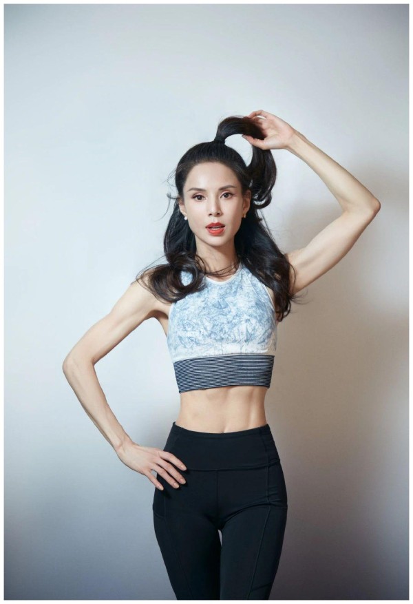 李若彤身材管理怎么做到的？肌肉曲线连超模或许都自叹不如