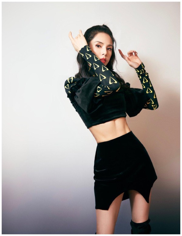李若彤身材管理怎么做到的？肌肉曲线连超模或许都自叹不如