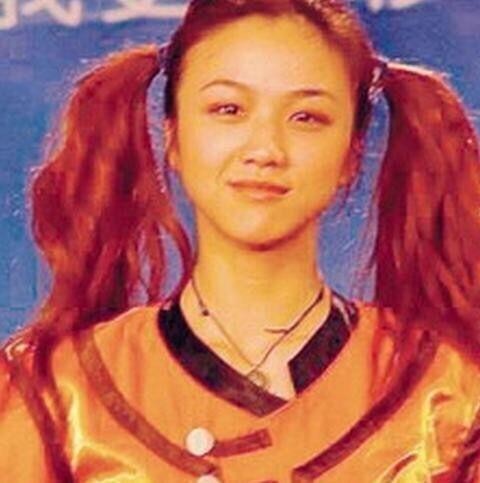 明星出道前辣眼的照片 赵丽颖清纯张柏芝最美霍建华最帅