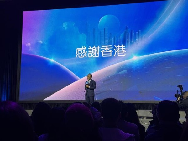 耀客文化CEO吕超在新剧发布会上做开场白。 胡幸阳 摄