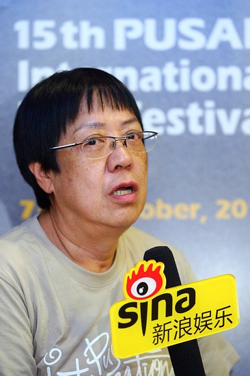 许鞍华:不拍戏就去教书