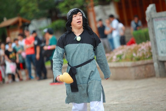 黄渤变乞丐