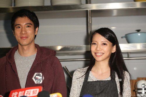被粉丝追到手的6大明星，是时候找你家偶像谈一谈了！
