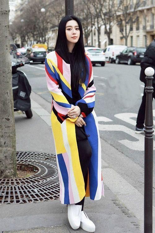 最会穿搭的女星：赵丽颖第九，王鸥上榜，网友：第一名不服不行！