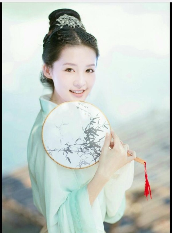新《上错花轿》赵丽颖李沁“剧照”感觉要超越经典