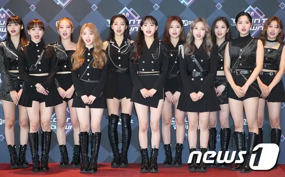 8 个拥有 10 名以上成员的 K-Pop 女子组合:IZ*ONE、LOONA 等等!