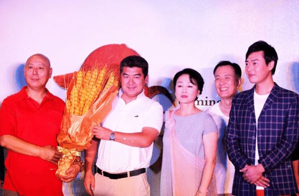 《大导归来》开机 李成儒携杨子骅等人悉数亮相