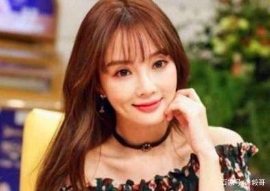 一手好牌打稀巴烂李小璐很可怜？可别逗人家一场直播就卖了4800万