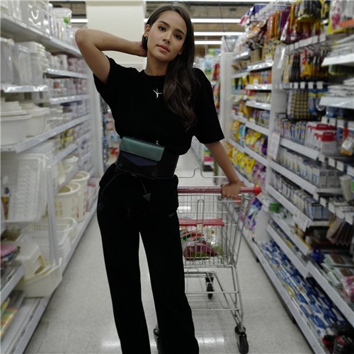 泰国女明星的时尚私服搭配