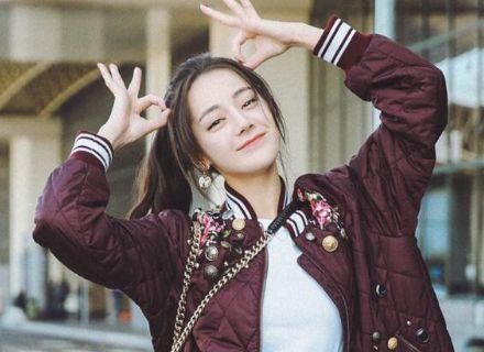 热巴学历90分，赵丽颖学历50分，而她的学历给10分都嫌多！