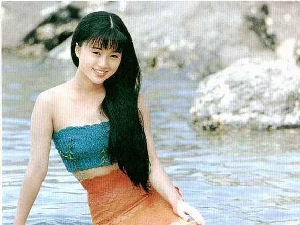 当年被誉为“亚洲最红女<a style='color:#f10404;' href='https://www.mingxing.cc/ ' target='_blank'>明星</a>”的酒井法子，为何成为如今的样子