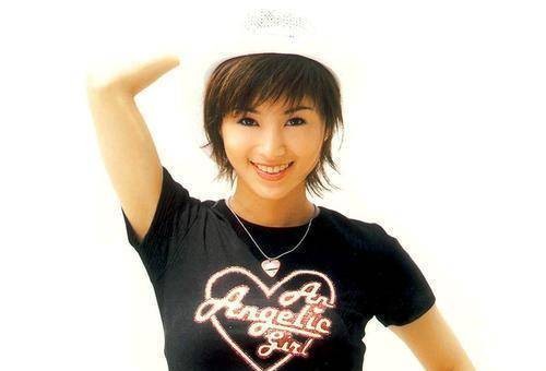 当年被誉为“亚洲最红女<a style='color:#f10404;' href='https://www.mingxing.cc/ ' target='_blank'>明星</a>”的酒井法子，为何成为如今的样子