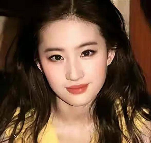 从“变性人”到“总裁地下情”，刘亦菲的绯闻比狗血剧还敢编？