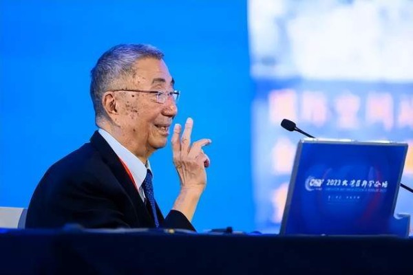 明星代言VS诺贝尔奖得主代言，谁更有利于提升企业整体形象?