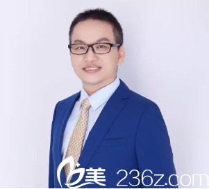 侯舍予亲临贵阳美贝尔整形美容医院坐诊