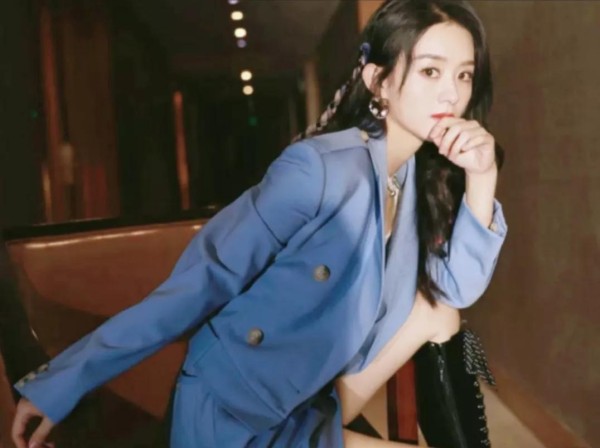 赵丽颖为什么被女星孤立 赵丽颖被圈内人排挤什么原因