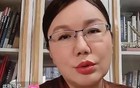 李莉首次直播，大方回应黑粉，理性解读俄乌局势