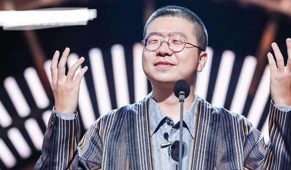 娱乐圈艺人是怎么获得资源的