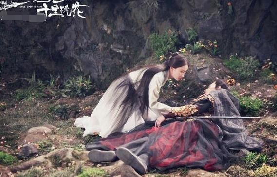 就现在的影视作品和代言来看，刘亦菲和杨幂谁的咖位比较大？