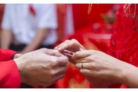 占星术在婚姻情感中的角色，解析与解读
