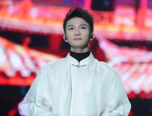 周深个人资料简介 周深最好听的歌曲排名