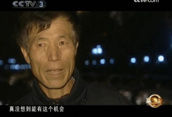 66岁马广福近照, 草根歌手一路唱到春晚, 放弃明星梦回乡种地！
