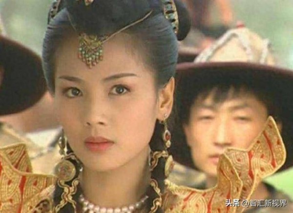 明星夫妻丑闻再升级，刘涛和王珂的“伪恩爱”，终于藏不住了吗？