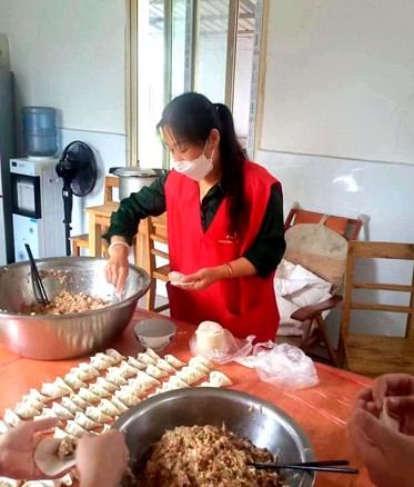 江西瑞昌志愿者陈芳志愿服务十年 总时长达1350小时