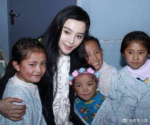 明星可换脸，偶像可虚拟，下一步失业的会是哪位明星？