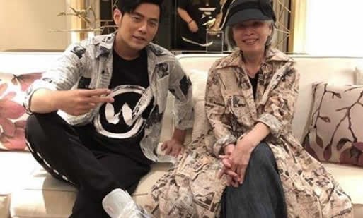 周杰伦练琴辛酸史的背后经历：歌坛天王是这样来的
